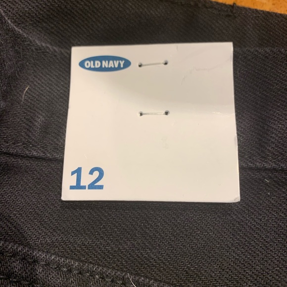 Old Navy Distressed Black Jean Shorts Raw hem - Picture 2 of 11